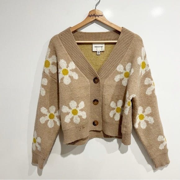 Nordstrom Industry Floral Cardigan Sweater - Picture 2 of 9
